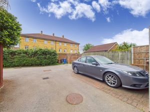 Photo 19- click for photo gallery